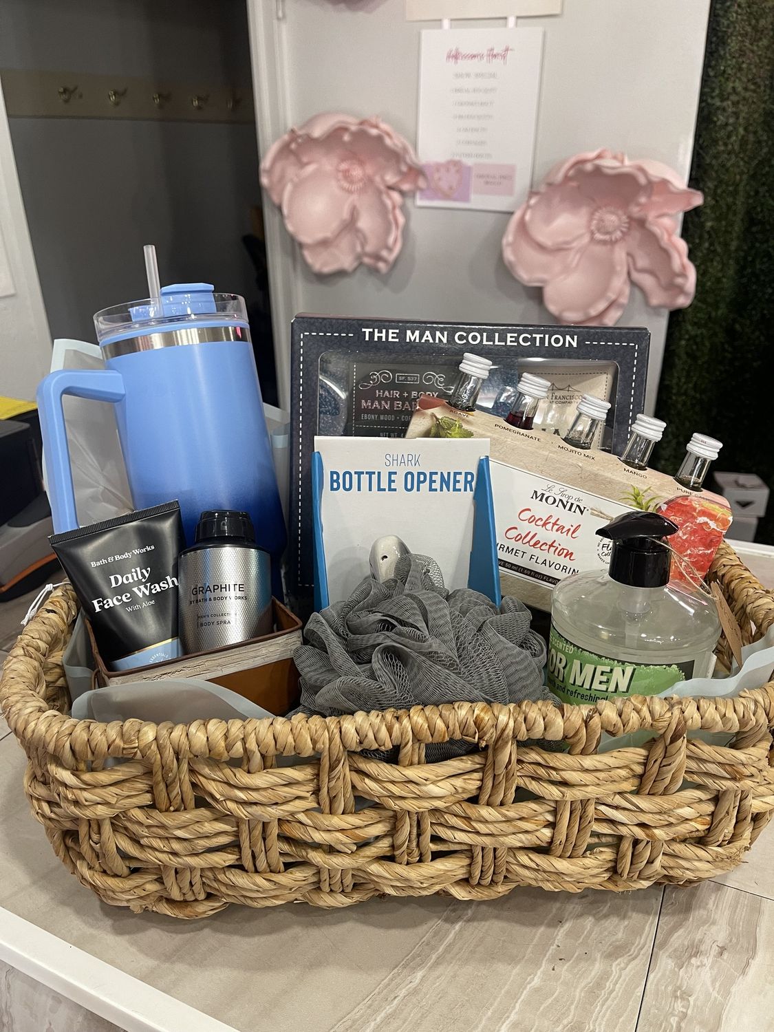 Mens Gift Baskets, Type: Men Premium Gift Basket