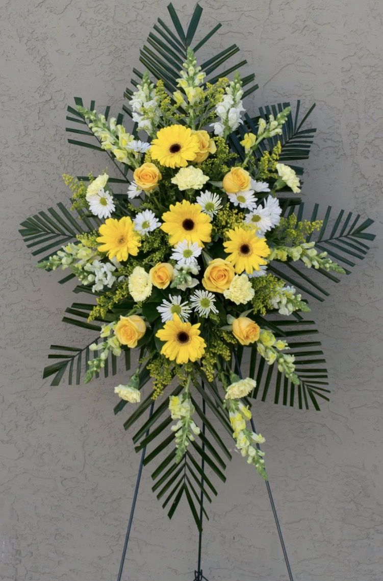 Full of sunshine Standing Spray