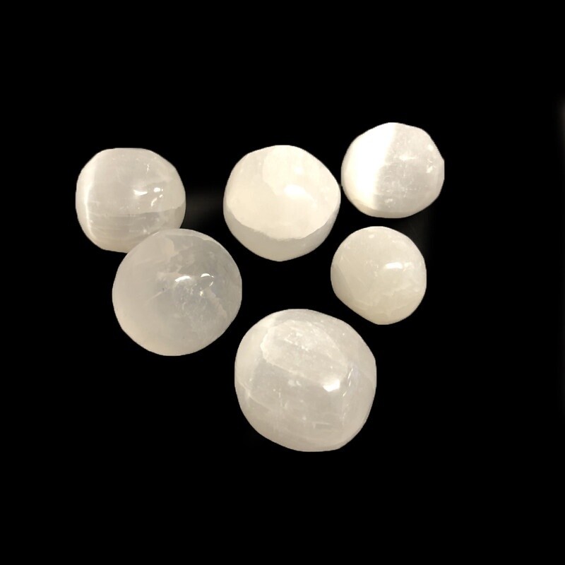 Selenite Tumblestone (Morocco)