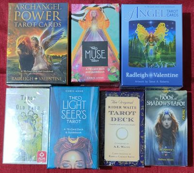 Tarot, Oracle, Affirmation and Accessories