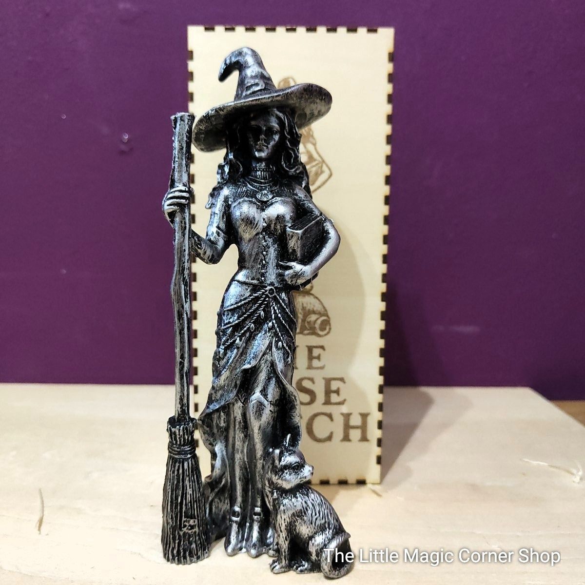 The Wise Witch Statue