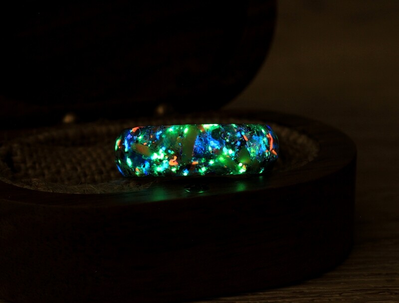 Ultimate Edgeless Crystal Galaxy Ring