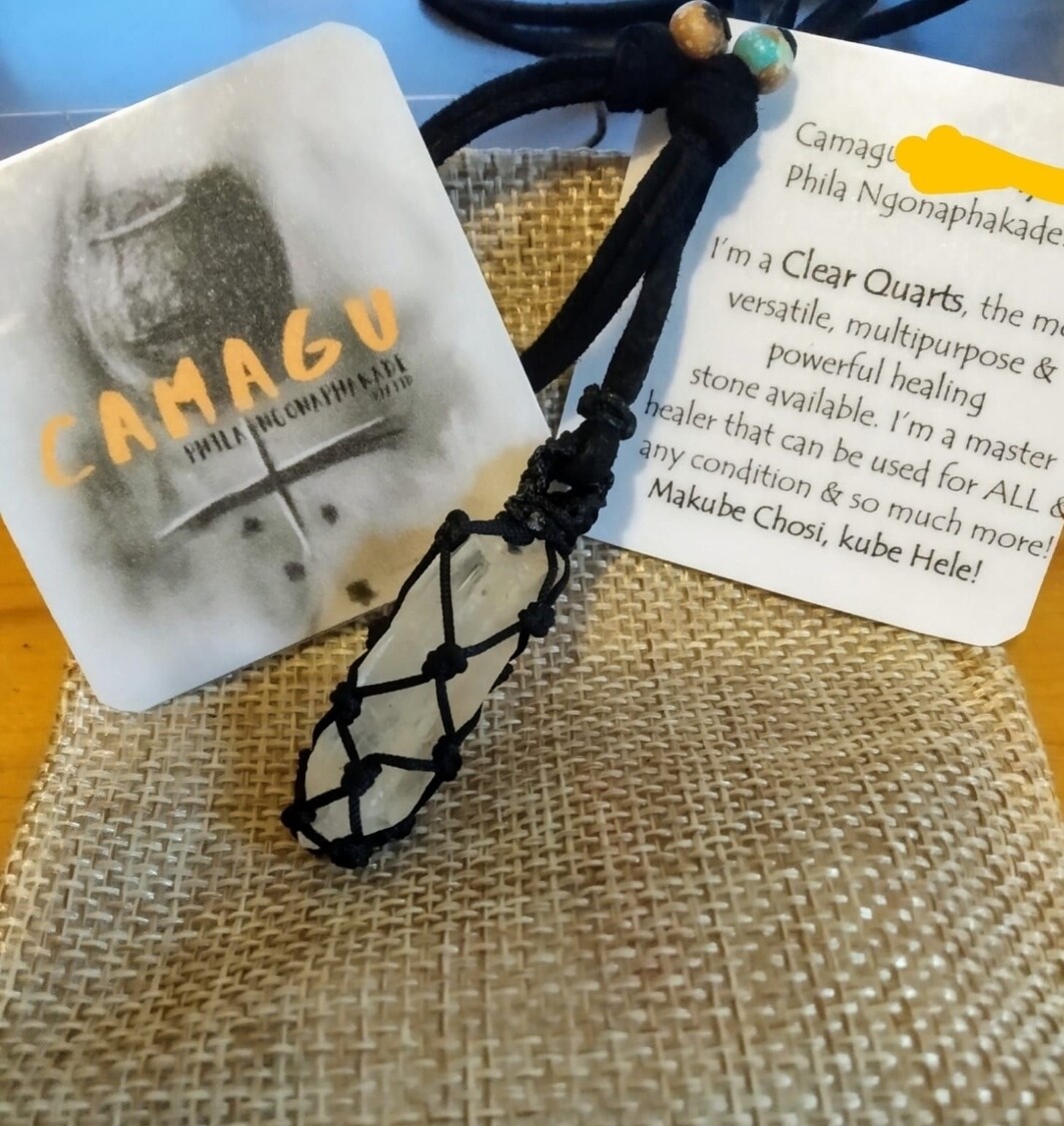 Clear quartz macrame necklace (for a clear mind)
