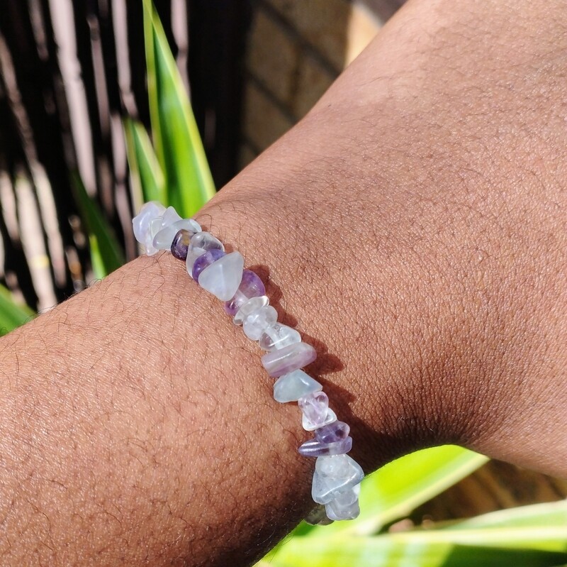 Rainbow Flourite chip elastic bracelet 