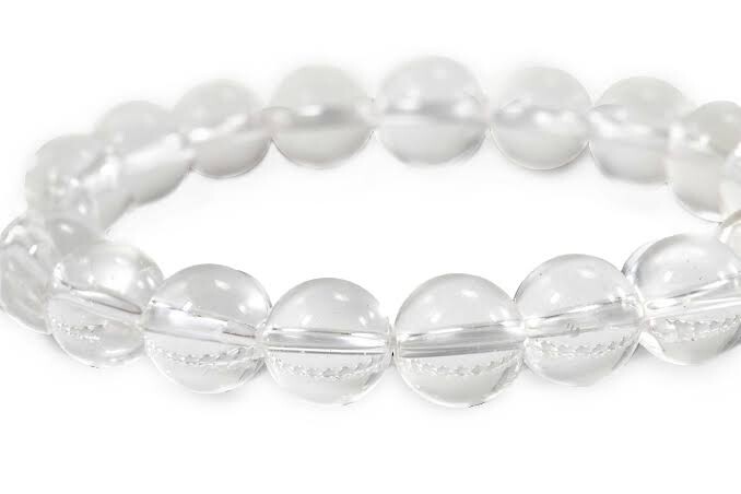 Clear quartz 8mm bead elastic/adjustable bracelet (for a clear mind)