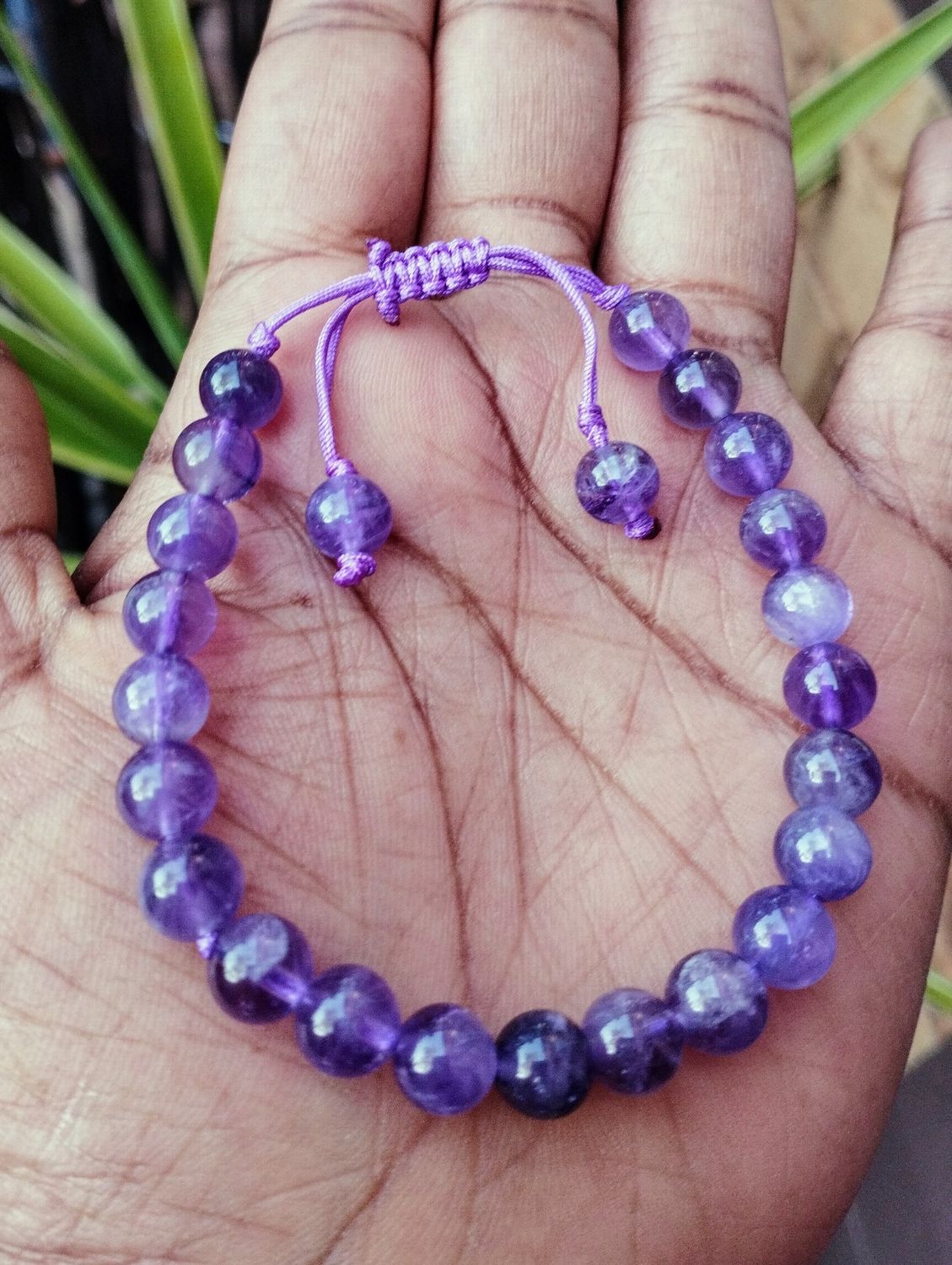 Amethyst bead elastic/adjustable bracelet