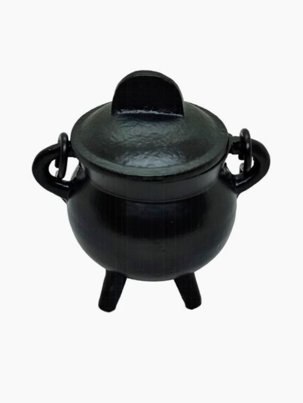 Cast Iron pot (Cauldron) with handle 