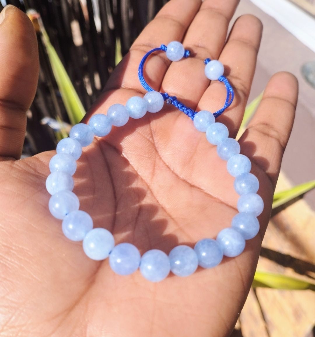 Aquamarine 8mm bead elastic/adjustable bracelet 