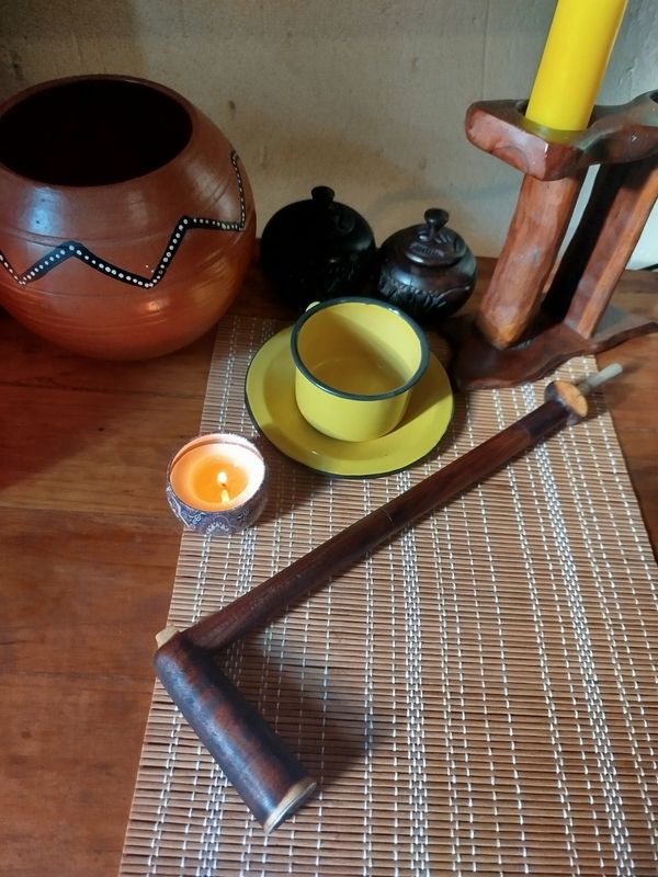 Handcrafted Mbhekaphesheya (Uzalipholile) | Traditional Xhosa Inqawe Pipe