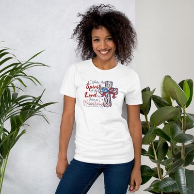 Patriotic Bible Verse T-Shirt – &quot;Where the Spirit of the Lord is, There is Freedom&quot; – 2 Corinthians 3:17 – Christian Women&#39;s Tee – 4th of July Faith Shirt