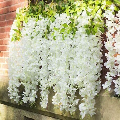 ONE DOZEN OF ARTIFICAL FLOWERS