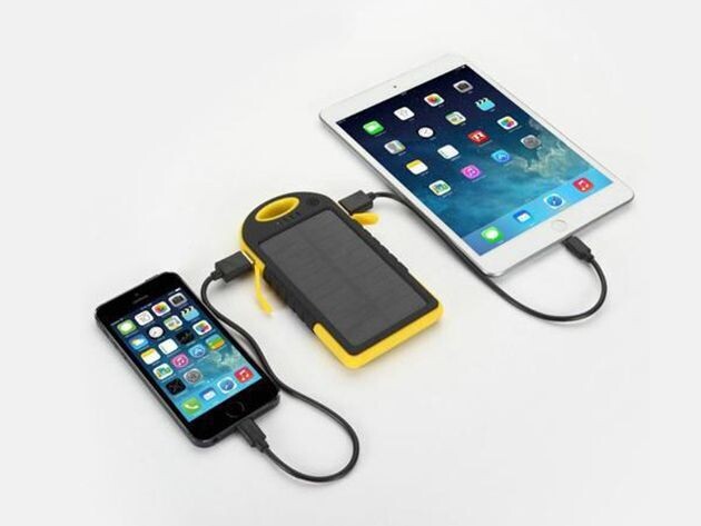 Multi-cable Solar Powerbank