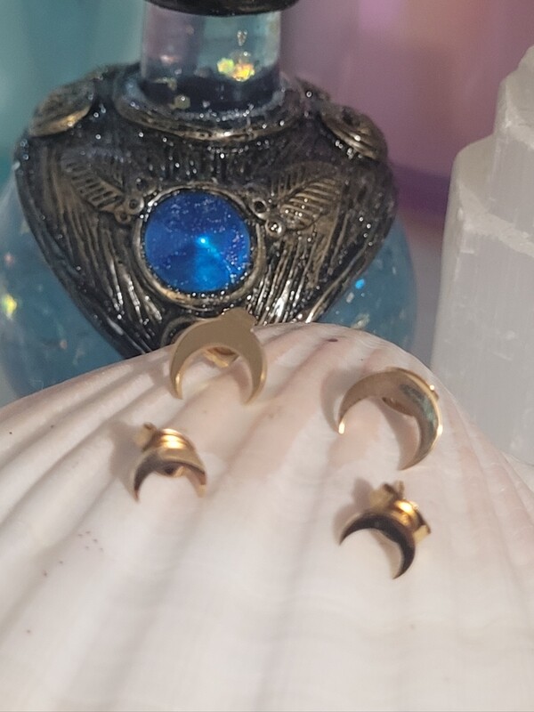 boucles d&#39;oreilles lune sailor moon
