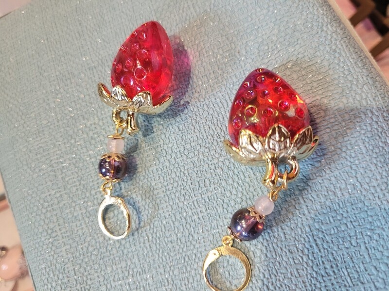 Boucles d&#39;oreilles Fraises 