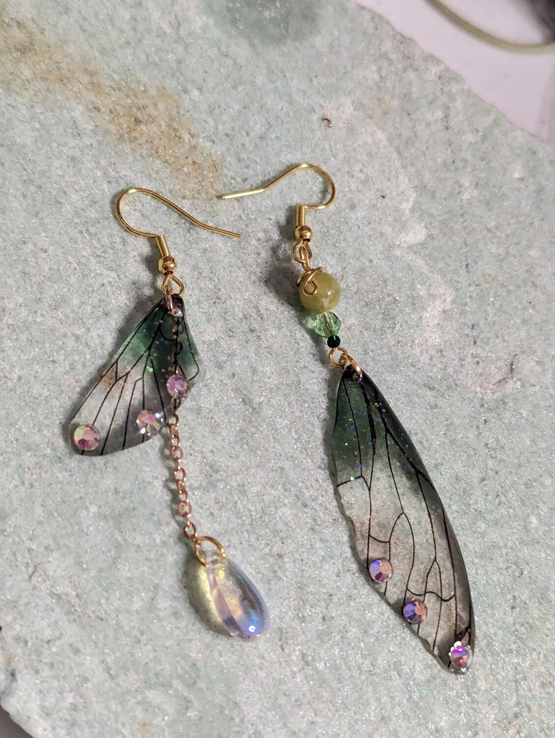 boucles d&#39;oreilles aile de Fée verte