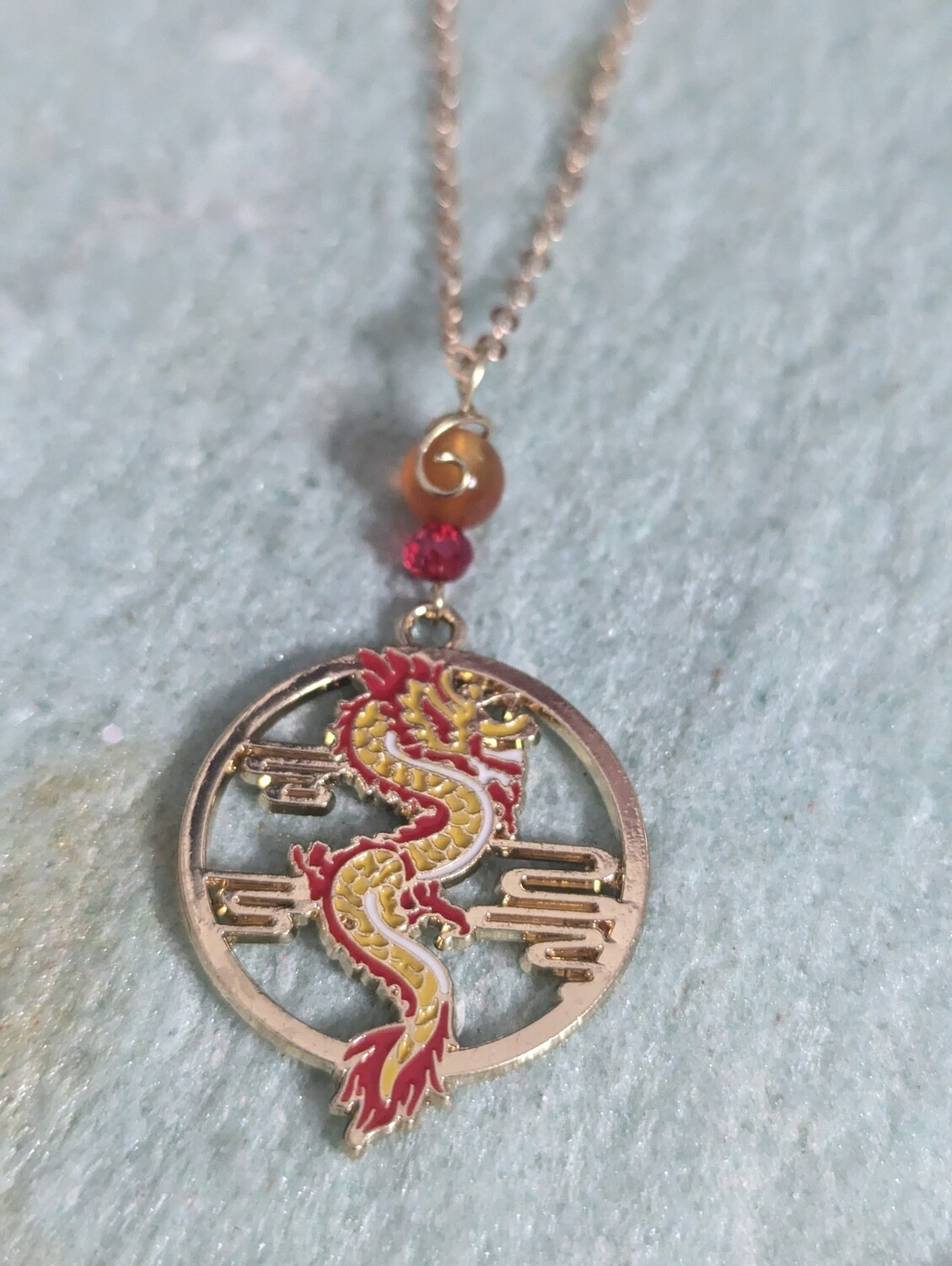 Pendentif médaille du dragon Dragon