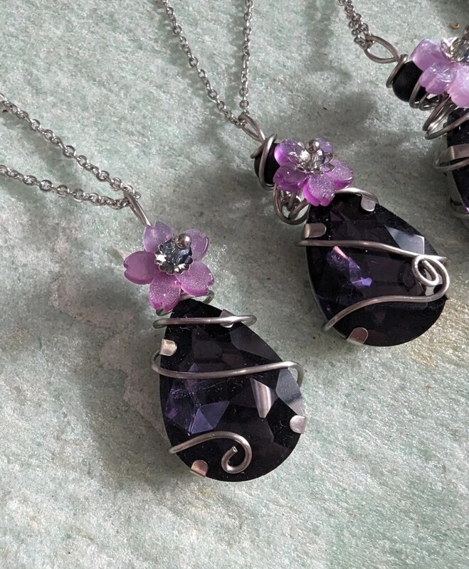 Pendentif myrtille Sakura