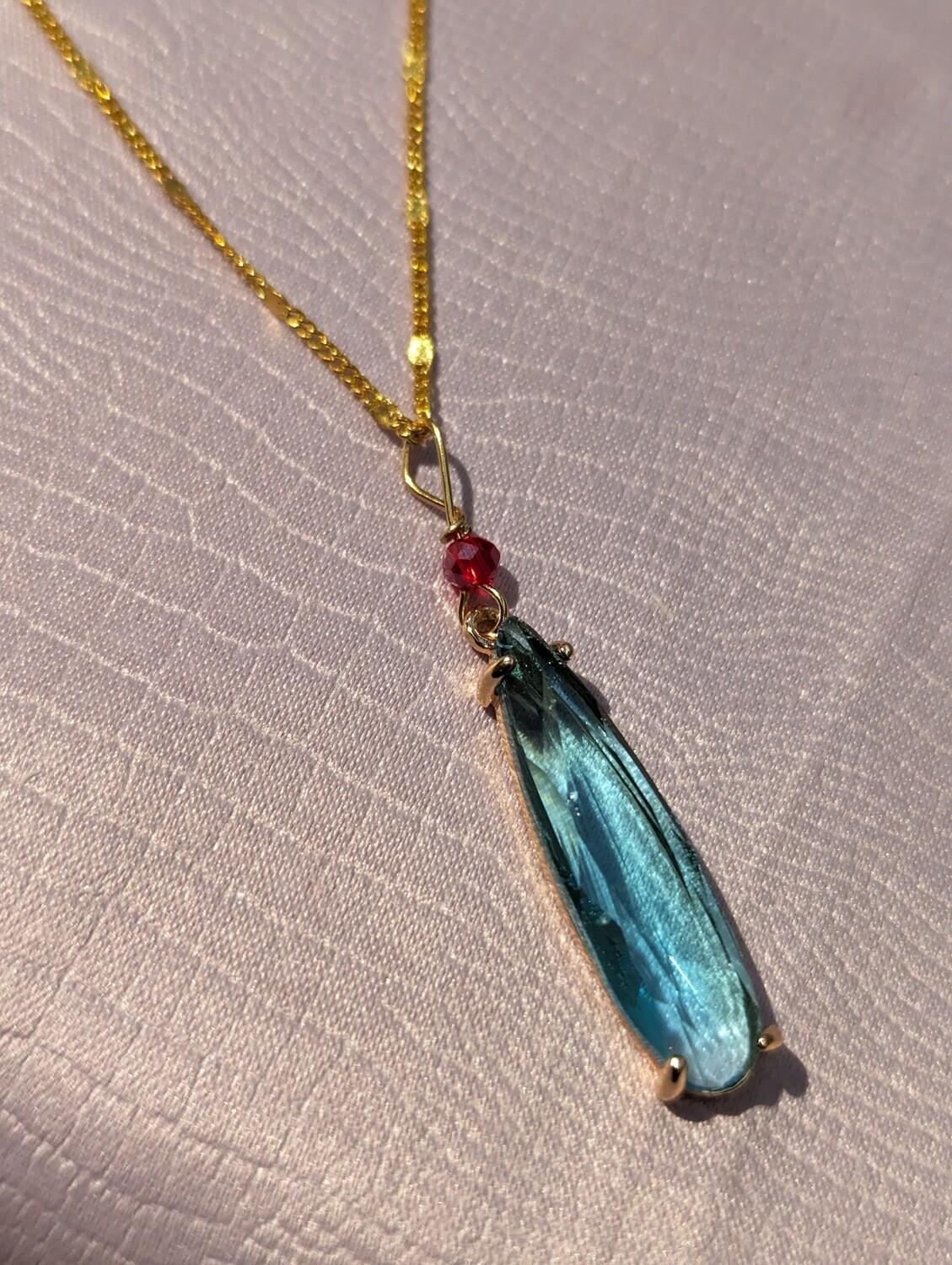 Collier château ambulant version 2
