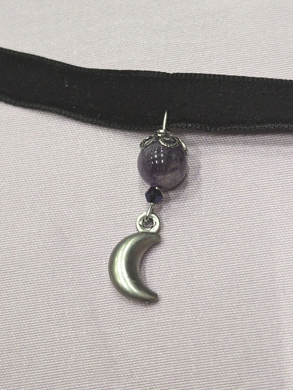 Ras de cou lune à customiser 
