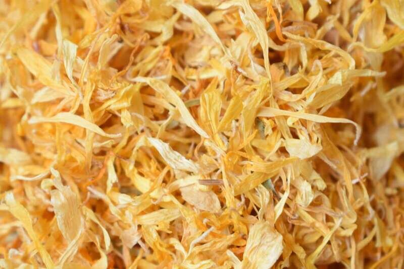 Dried Marigold Petals 