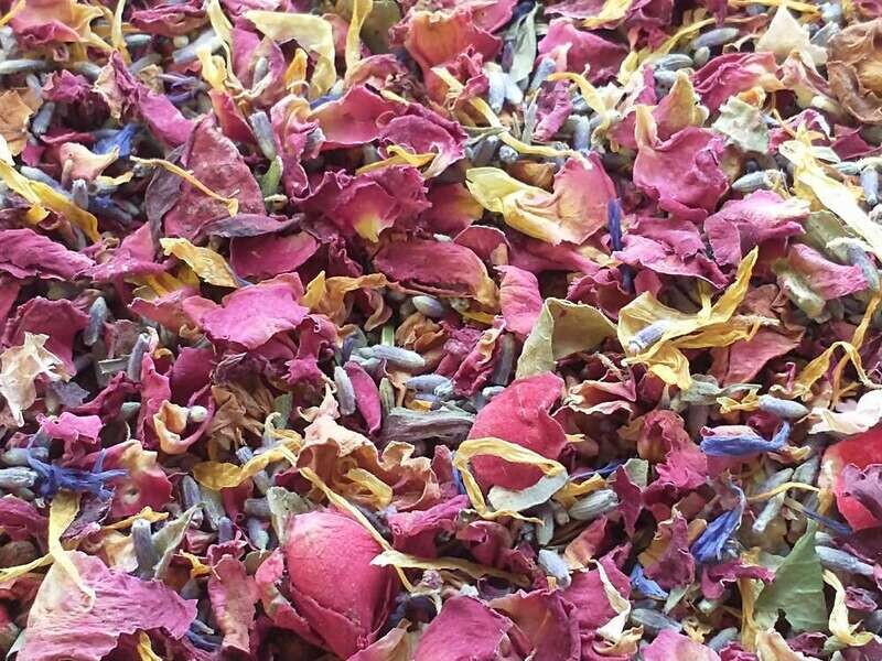 elizabethan potpourri handmade