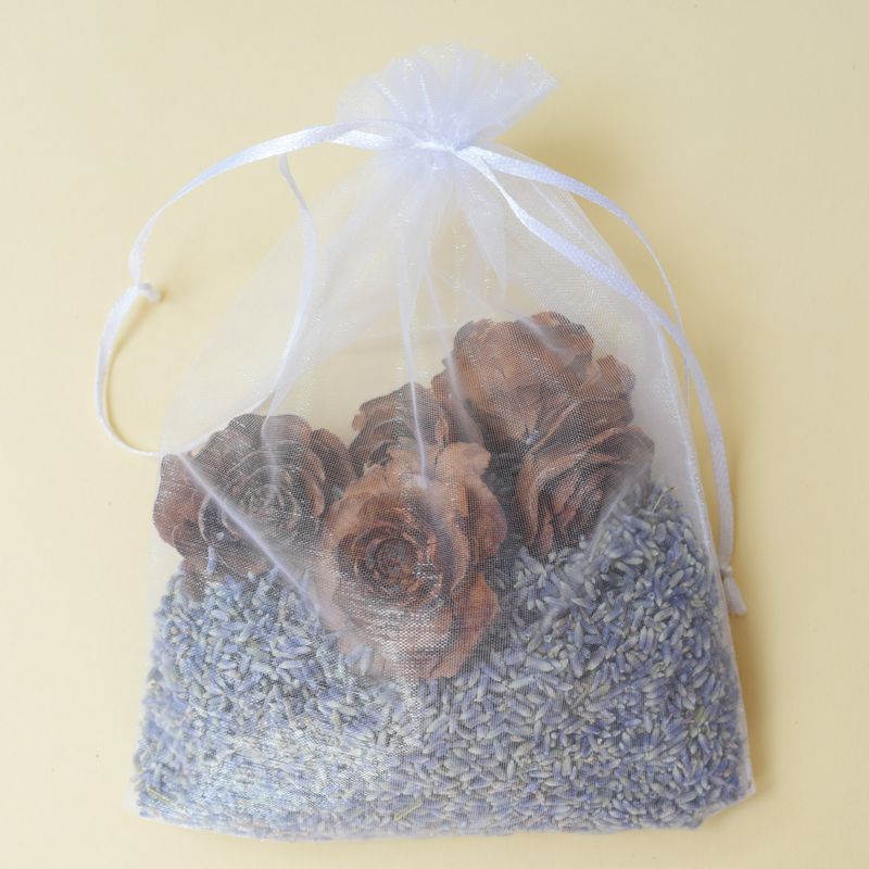 Scented lavender cedar roses bag large Scented lavender cedar roses bag large