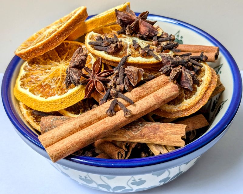 christmas scented potpourri cinnamon orange