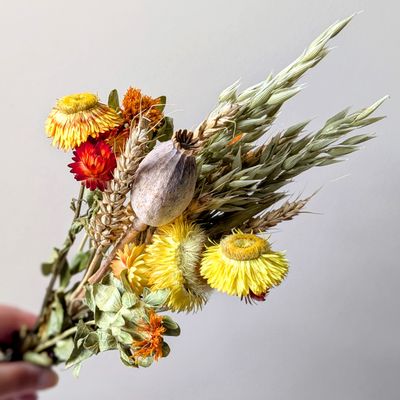 autumn dried flower bouquet uk grown