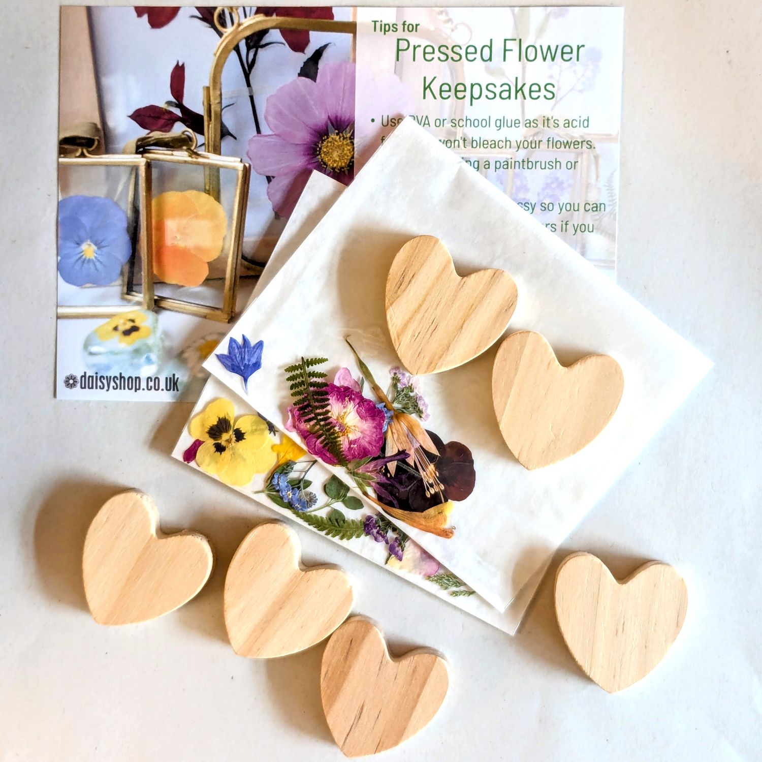 Pressed flower craft kit with wooden hearts UK pressed flower craft set