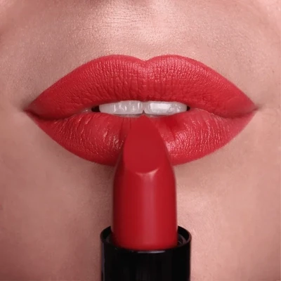 Lipstick Creamy Matte 03 Red With Faith - PUROBIO Kintsugi Collection