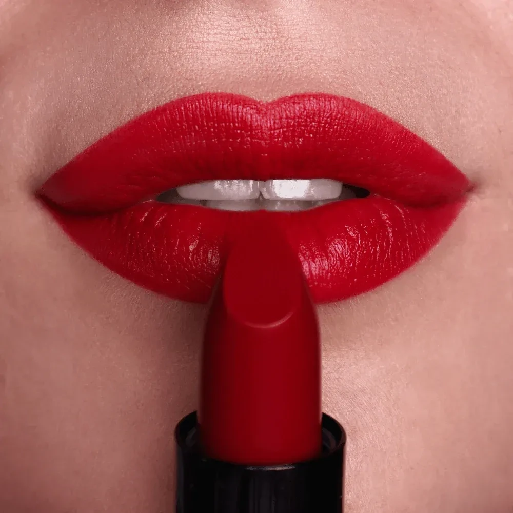 Lipstick Creamy Matte 04 True magenta - PUROBIO Kintsugi Collection