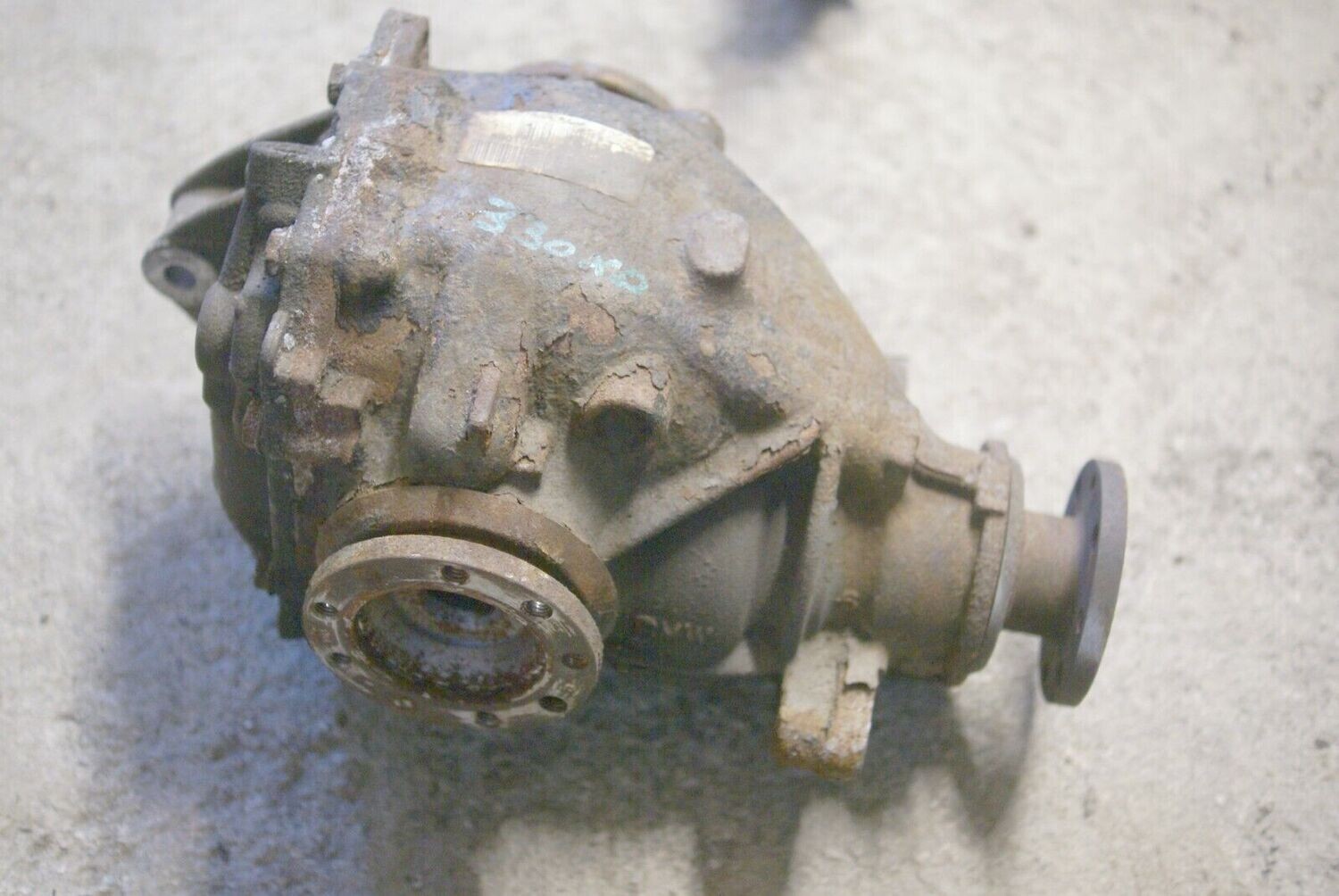 BMW 3-er E46 Bj99-05 Differential Hinten Übersetzung 2,35