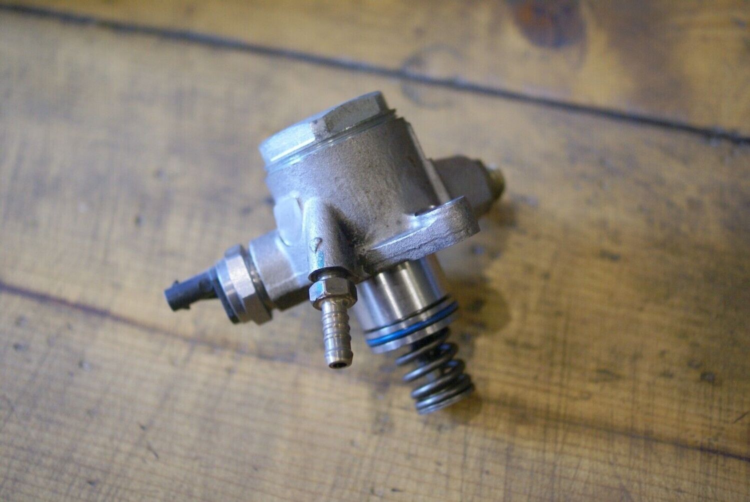 Hochdruckpumpe Einspritz Pumpe Audi RS6 4G A8 S8 4H 4.0TFSI V8