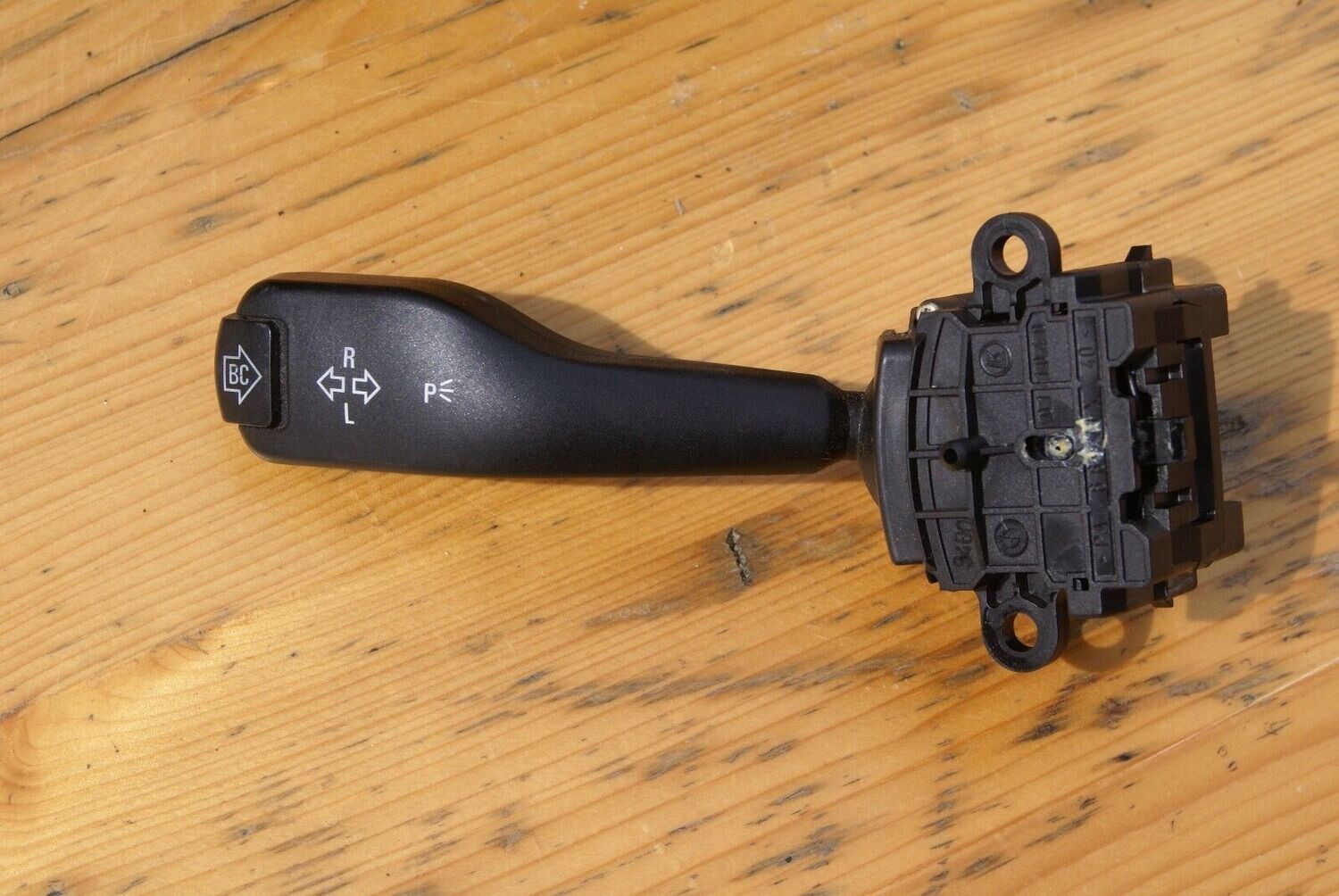 Blinkerschalter BC BMW 5 3 7 E39 E46 E53 E38 8363688K Lenkstockschalter