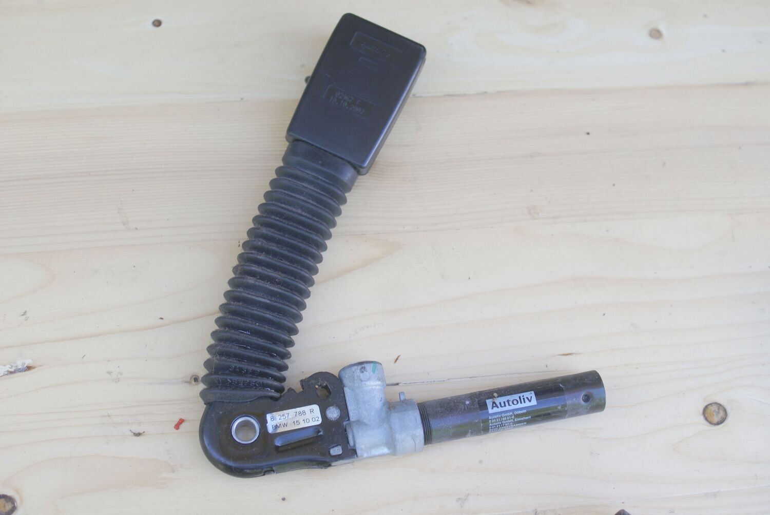 BMW E46 Gurtschloss rechts 8257788