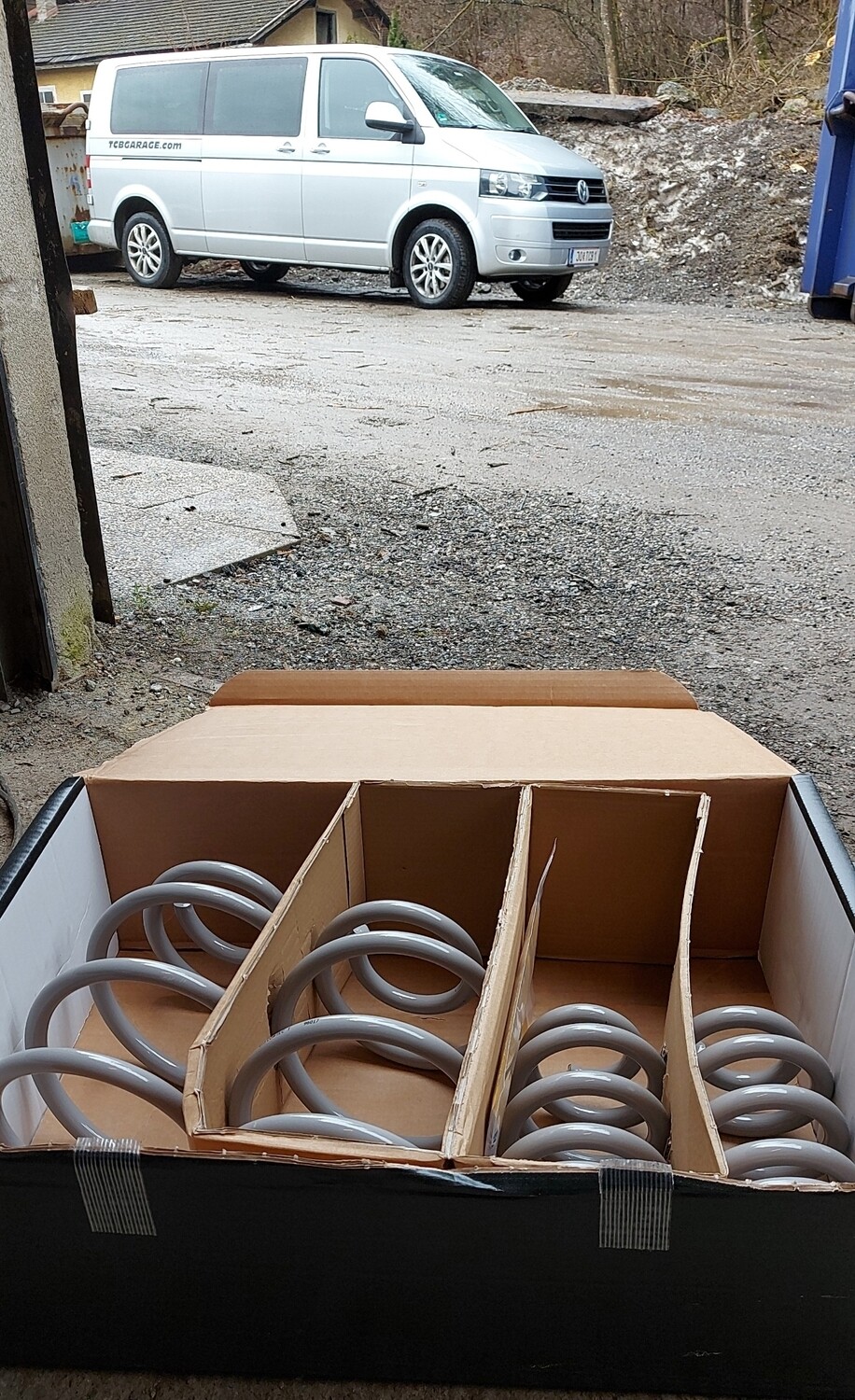 LowTec Tieferlegungsfedern VW T5