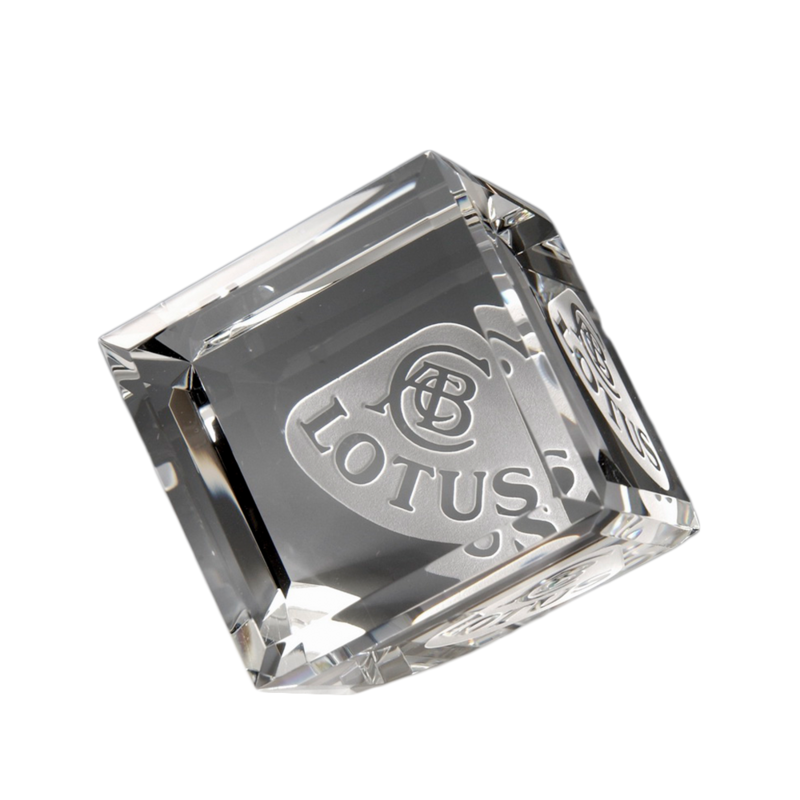 Standing Crystal Cube (Clear)