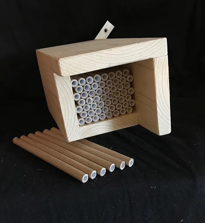 Basic Wood Shelter w/tubes