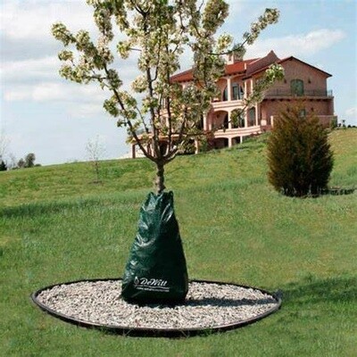 DeWitt Dew Right Tree Watering Bag (20gal)