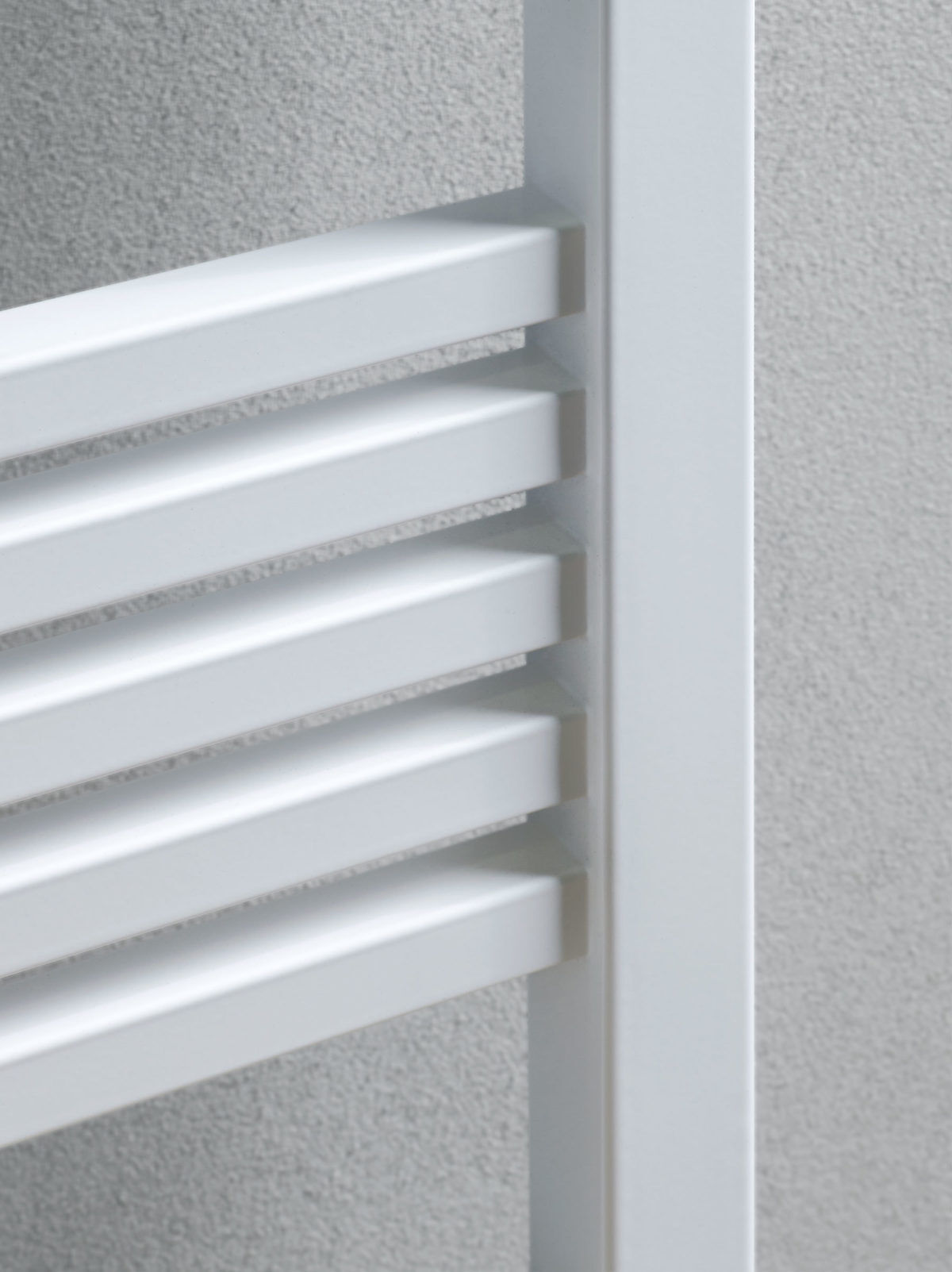 RAD. SCALDASALVIETTE TOWER 25 BIANCO 1190X600