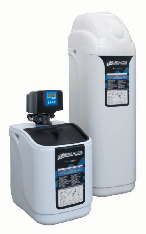 Addolcitore cabinato EKOSOFT M10 Automatico con rigenerazione volumetrica proporzionale