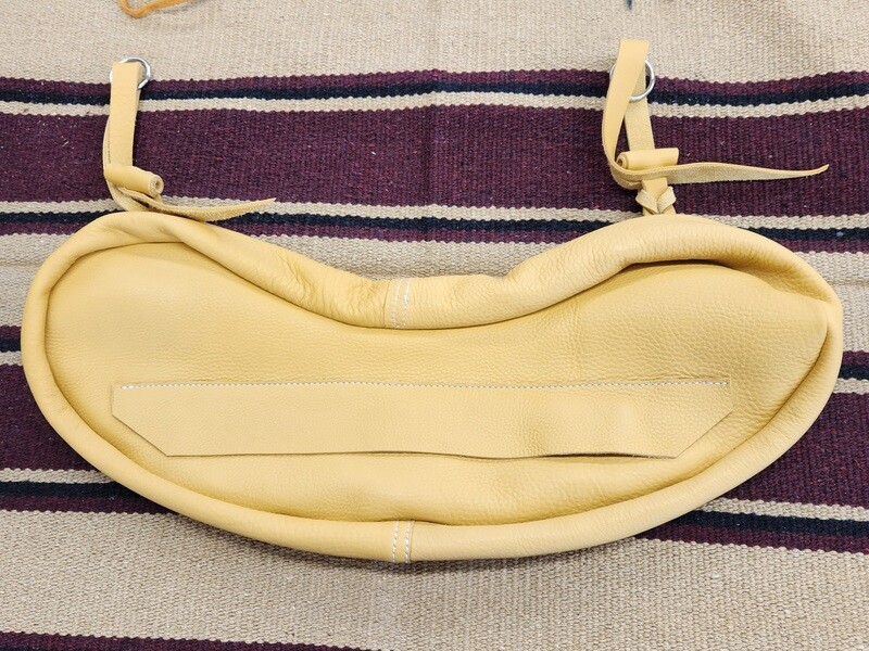 Cantle Bag, Banana Style - Saddle Color Chap Leather