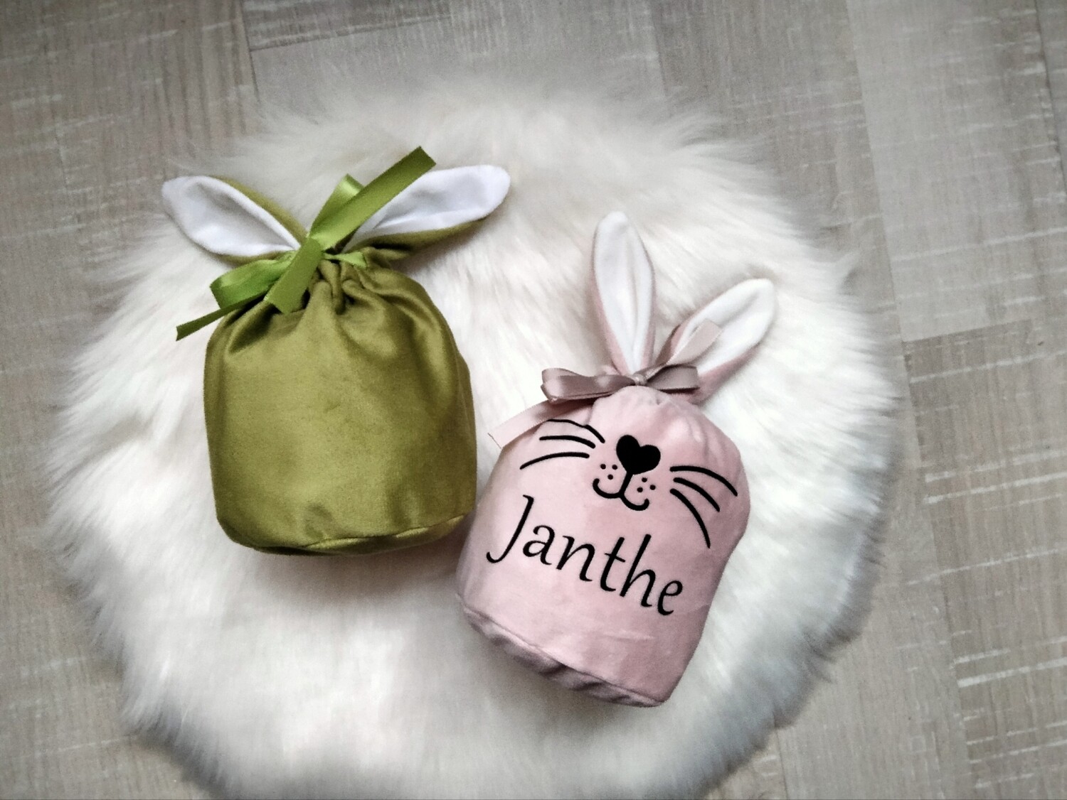 Velvet paaszakje gepersonaliseerd Velvet paaszakje gepersonaliseerd