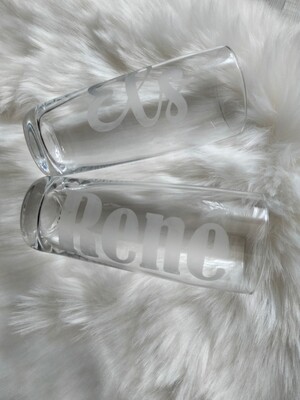 Gepersonaliseerd bierglas/fluitje met naam Gepersonaliseerd bierglas/fluitje met naam