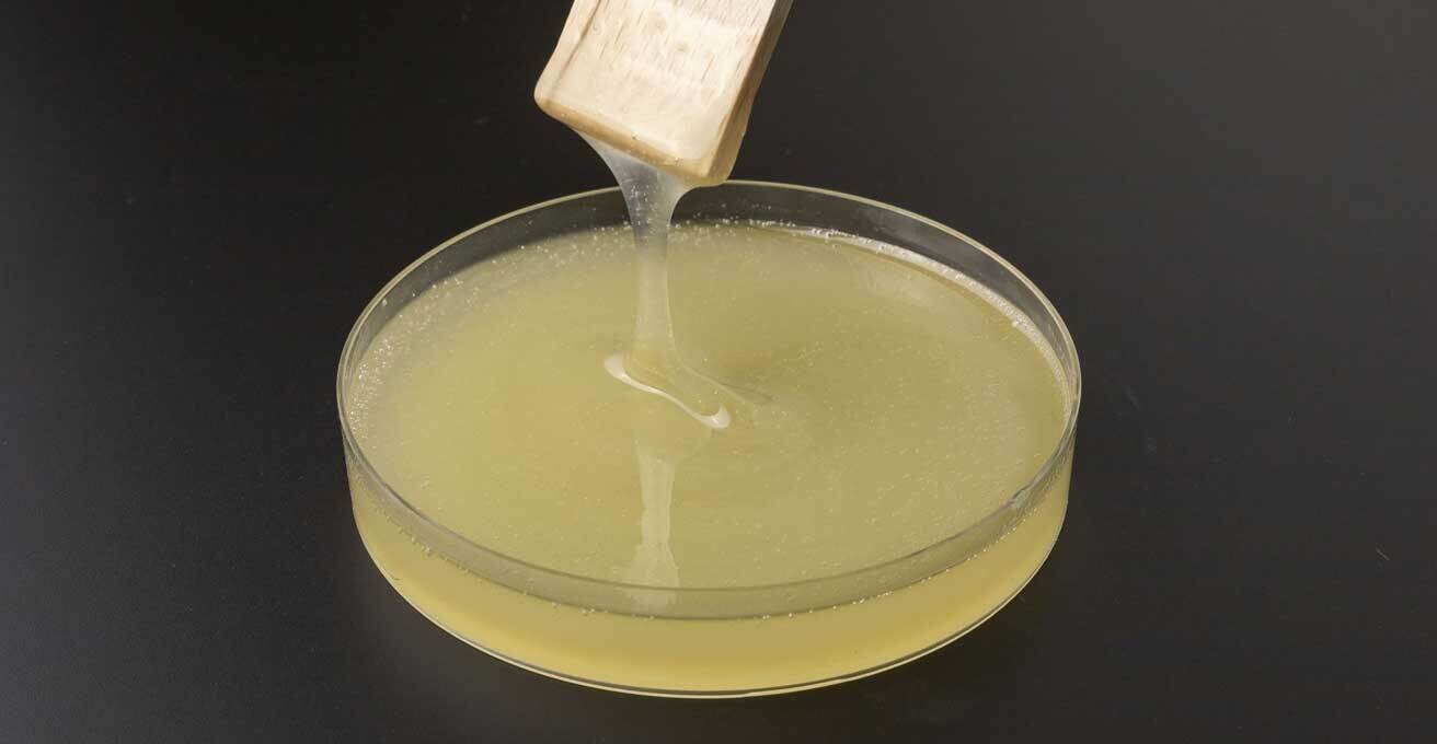 Epoxy Glue 2:1 ratio.  High Strength, thin 2 part adhesion glue .  Good working time, ambient cure.