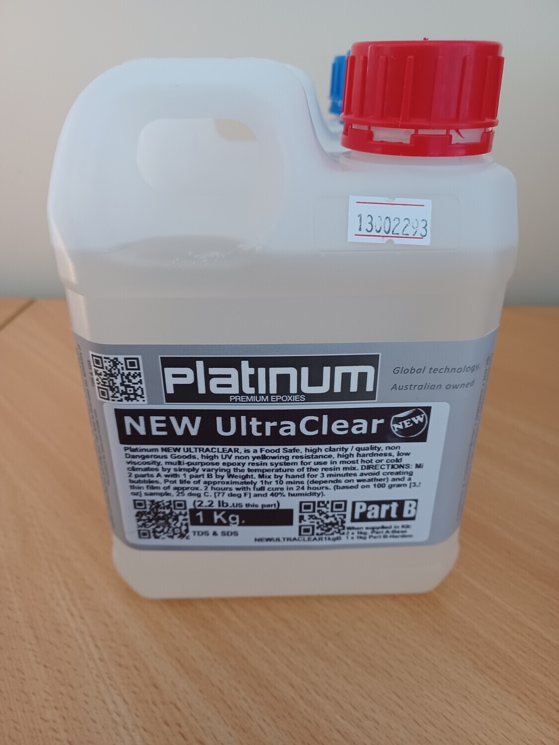 New UltraClear Epoxy Resin 2:1 ratio by weight. (A versatile Casting or Coating resin)