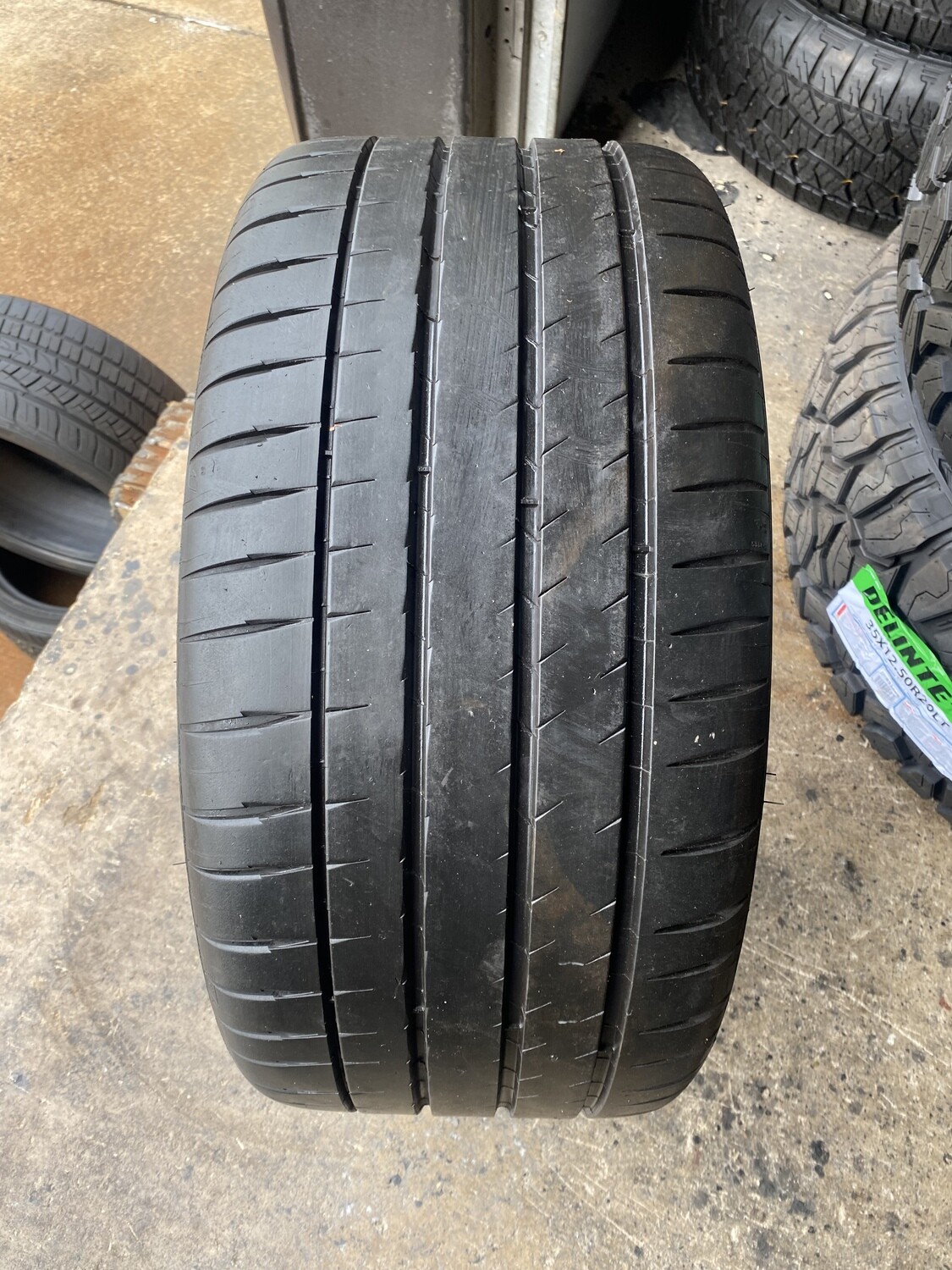 265/35zr19 Michelin Pilot Sport 4S Single Tire
