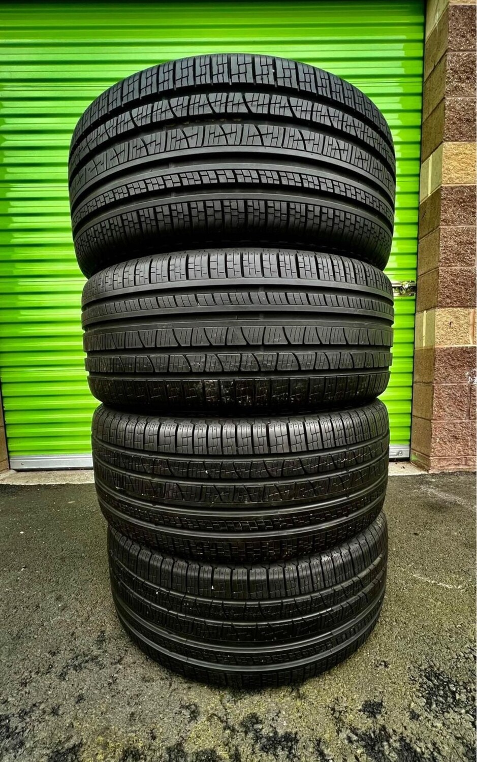 275/40/21 Pirelli A/S Set of 4 Tires