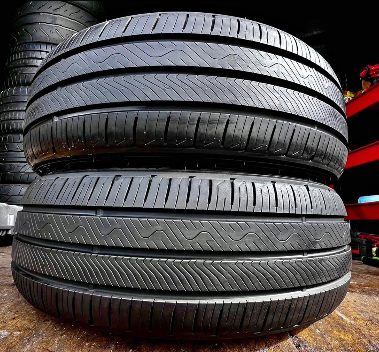 195/50/19 Toyo 2 Tires