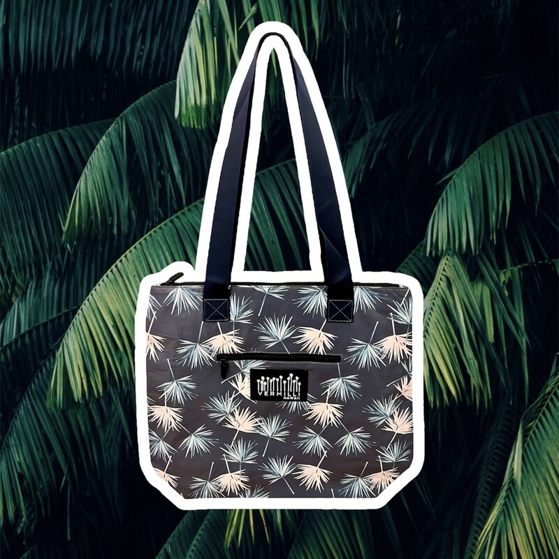 Vermilli™ Splash Proof Totes